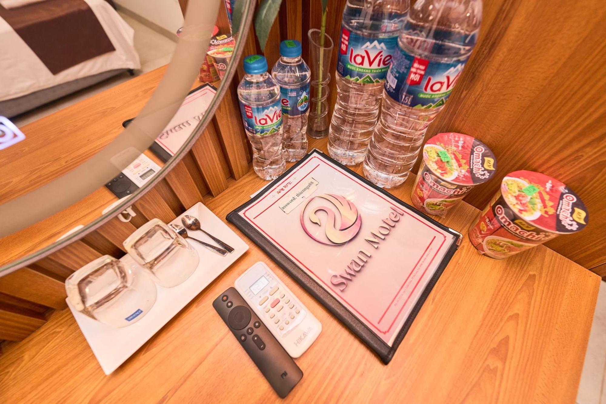 Swan Motel ハロン エクステリア 写真